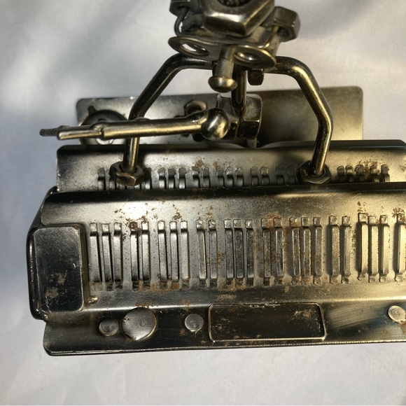 Nuts & Bolts Metal Art Sculpture - Keyboardist Musician Playing Dual Keyboards - Picture 14 of 16